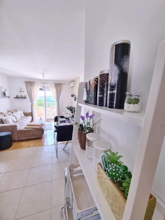 Luxury Apartment Salona المظهر الخارجي الصورة